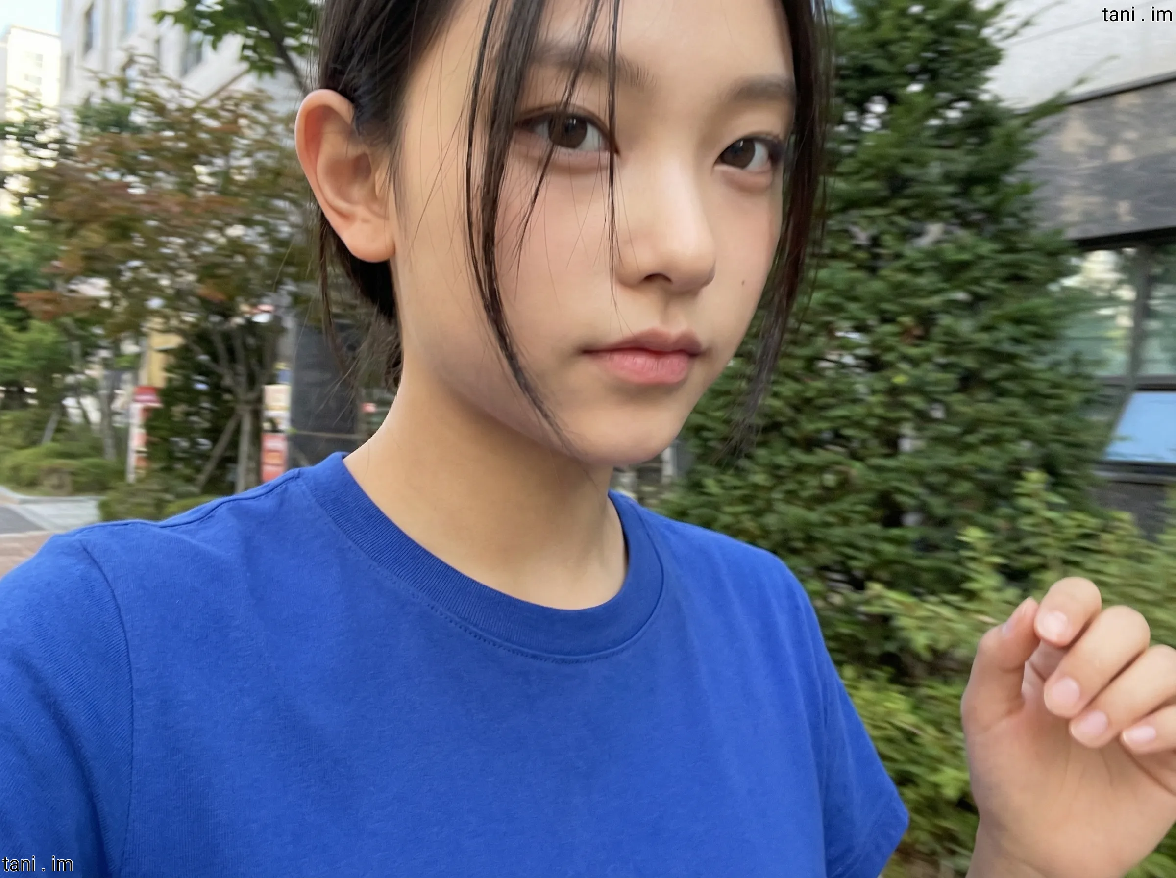 Image tagged Selfie, Tee